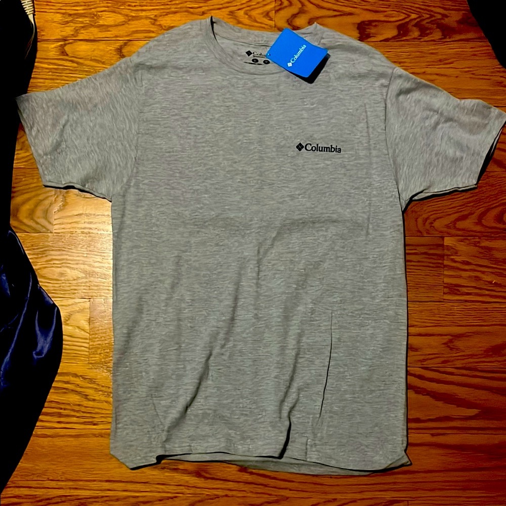 Columbia Men's Gray T-Shirt